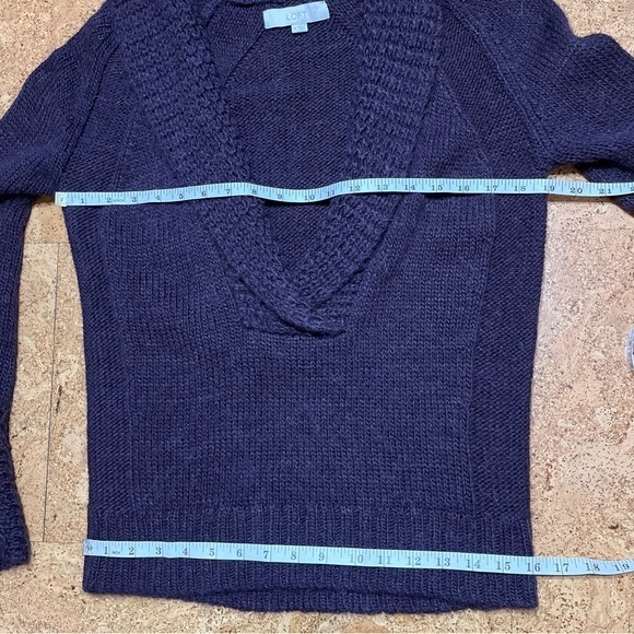Loft Ann Taylor Alpaca Blend Deep V Shawl Sweater Purple Sz M - Picture 12 of 14